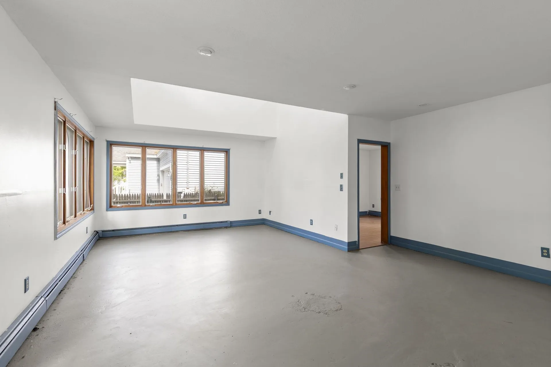 11 Emerald Avenue Hampton NH 03842