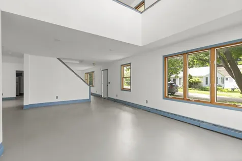 11 Emerald Avenue Hampton NH 03842