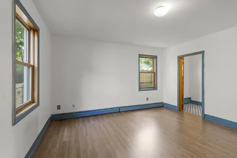 11 Emerald Avenue Hampton NH 03842