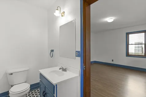 11 Emerald Avenue Hampton NH 03842