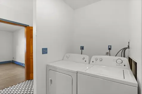 11 Emerald Avenue Hampton NH 03842