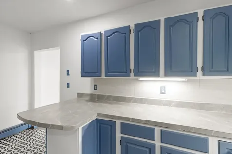 11 Emerald Avenue Hampton NH 03842