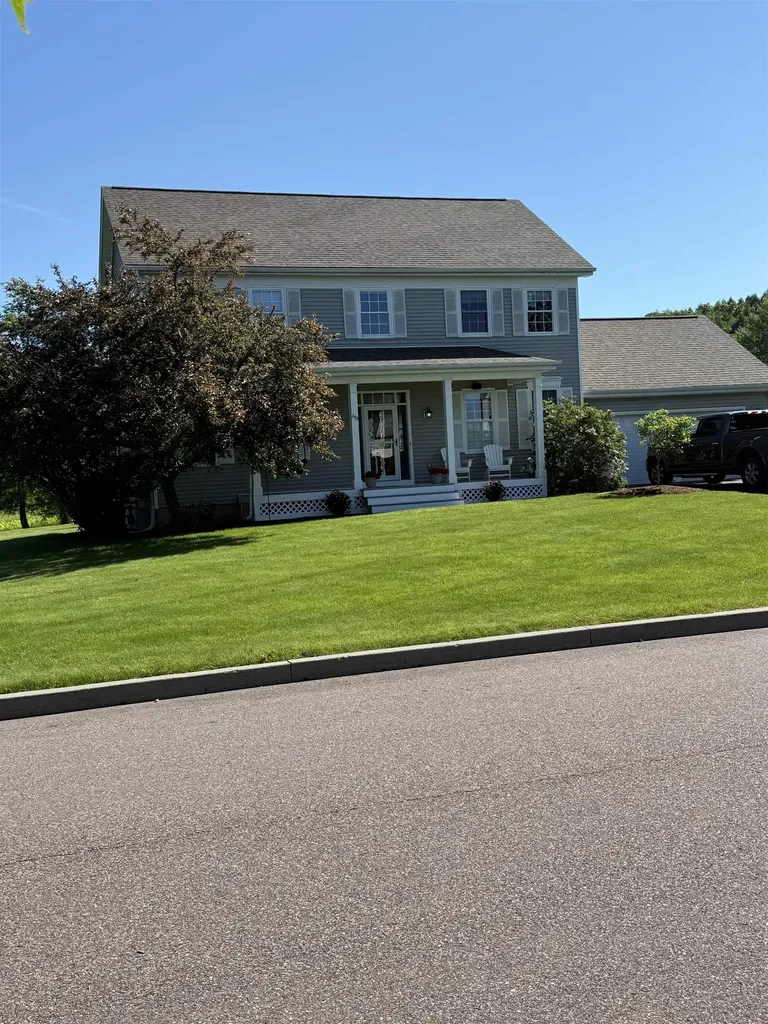 253 Barrett Lane Williston VT 05495