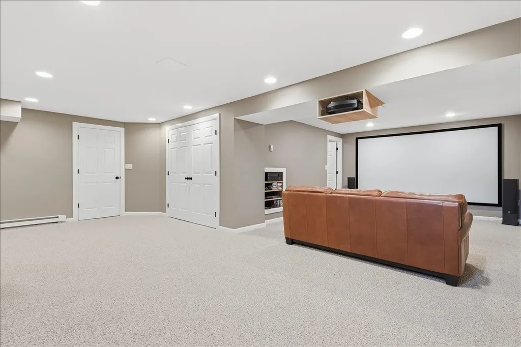 253 Barrett Lane Williston VT 05495