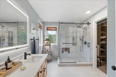253 Barrett Lane Williston VT 05495
