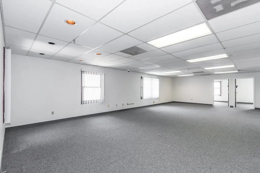 45 Stiles Road Salem NH 03079