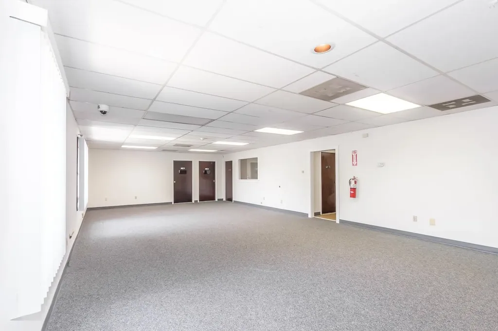 45 Stiles Road Salem NH 03079