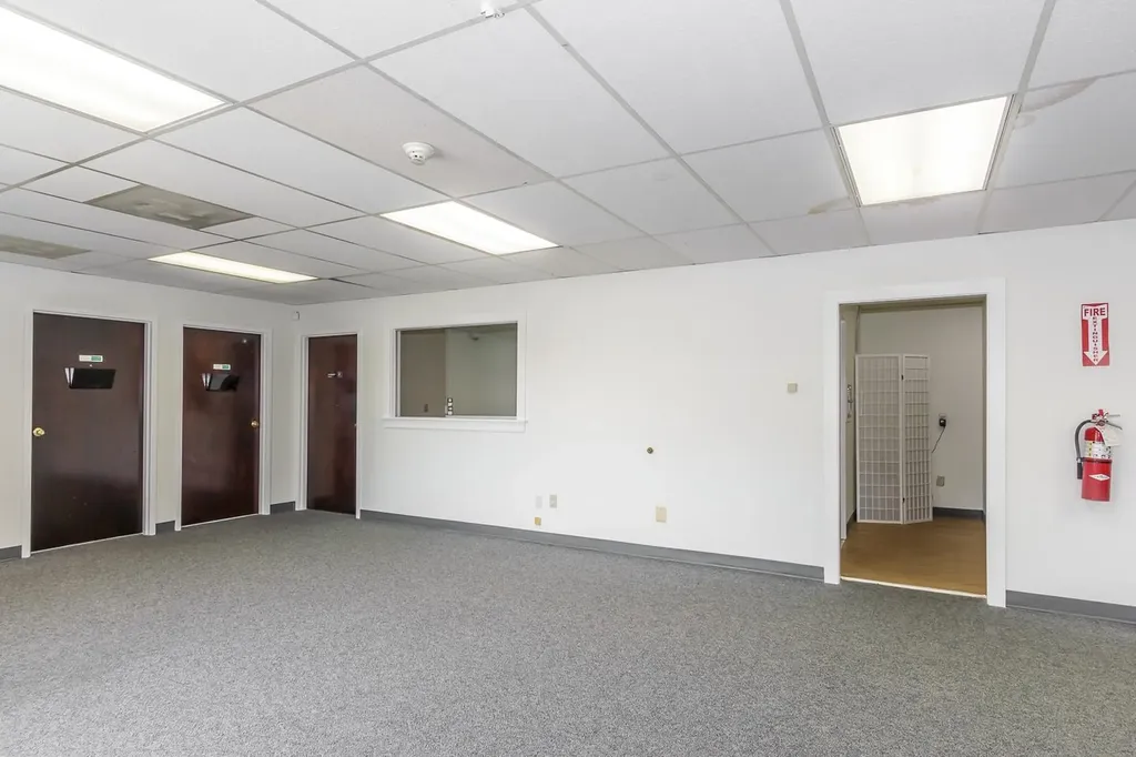 45 Stiles Road Salem NH 03079