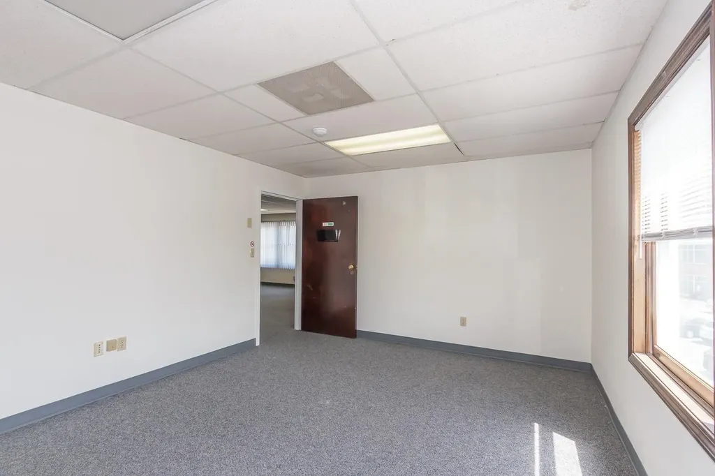 45 Stiles Road Salem NH 03079
