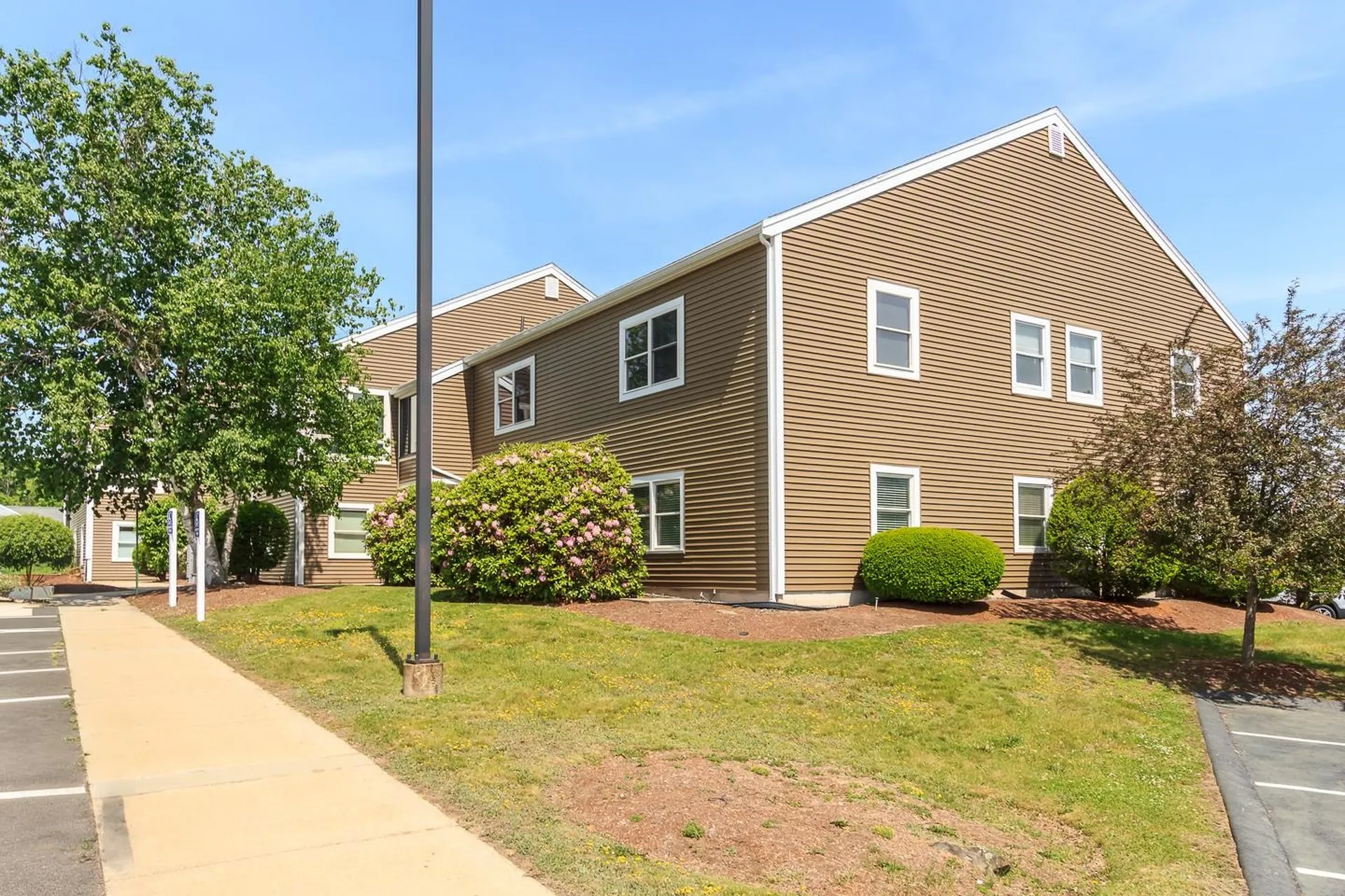 45 Stiles Road Salem NH 03079
