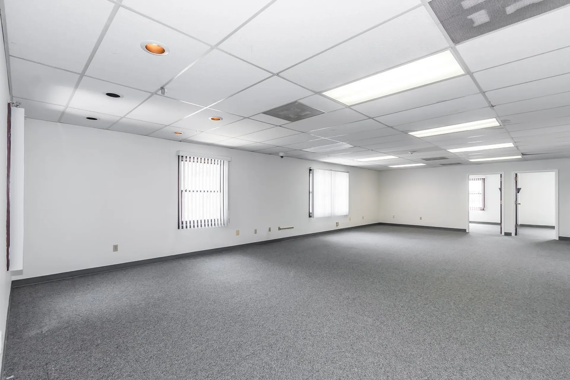 45 Stiles Road Salem NH 03079