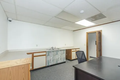 45 Stiles Road Salem NH 03079
