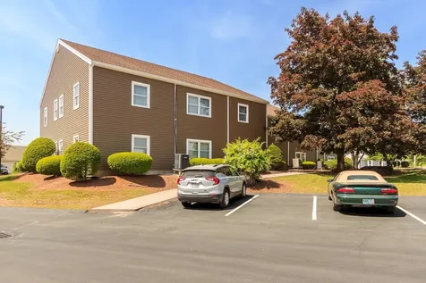 45 Stiles Road Salem NH 03079