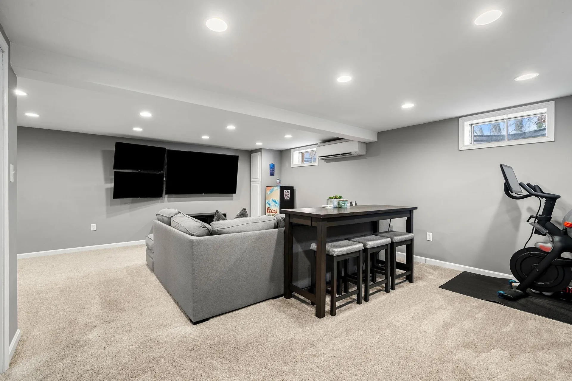 5 Falcon Drive Pelham NH 03076