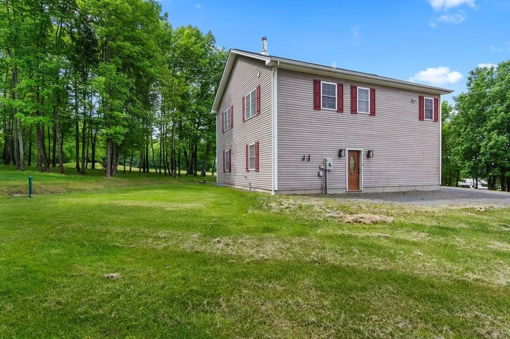 39 Ridgeview Road Fairfax VT 05454