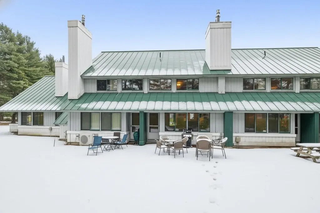55 Village Green Drive Stowe VT 05672