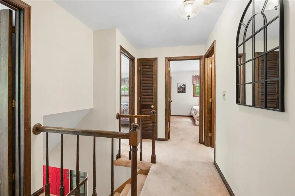 11 Parkhurst Drive Hudson NH 03051