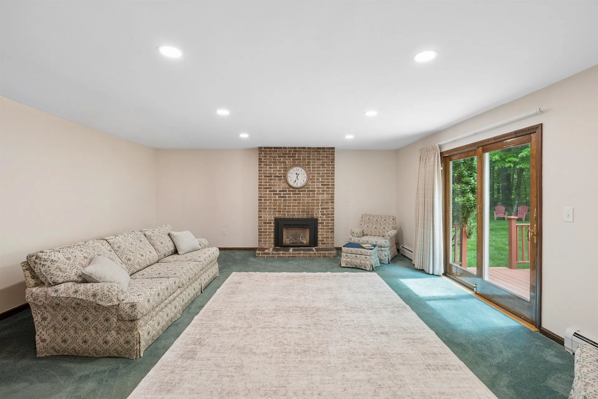 11 Parkhurst Drive Hudson NH 03051