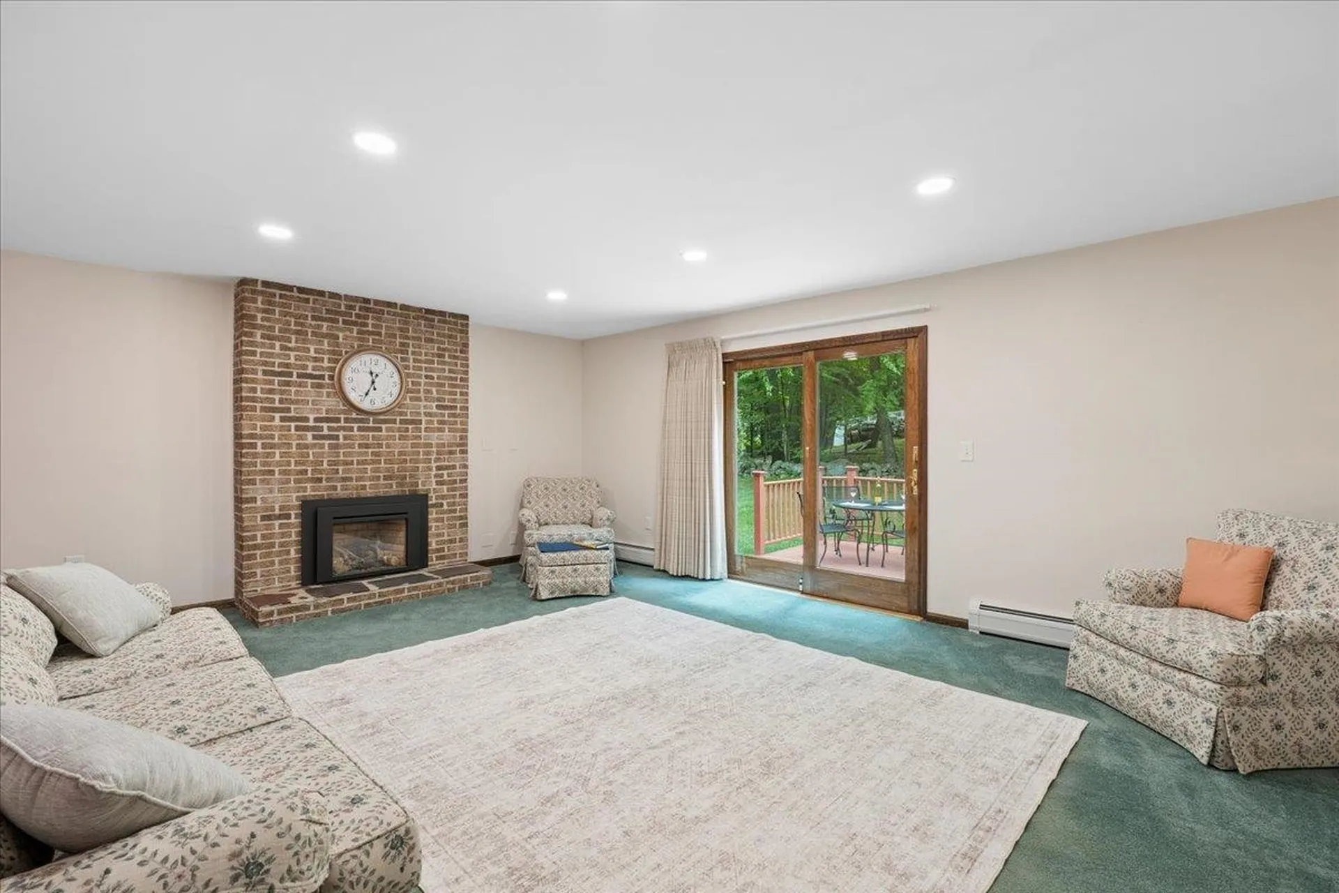 11 Parkhurst Drive Hudson NH 03051