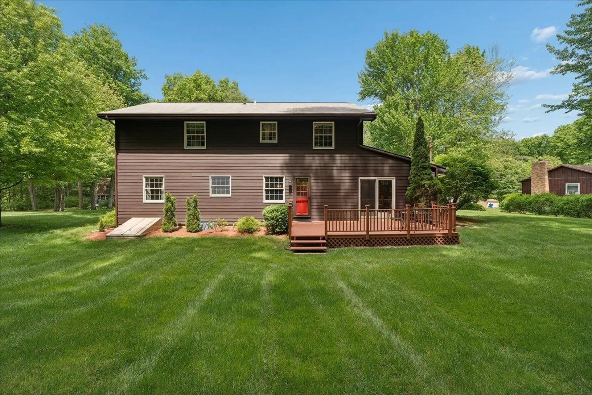 11 Parkhurst Drive Hudson NH 03051