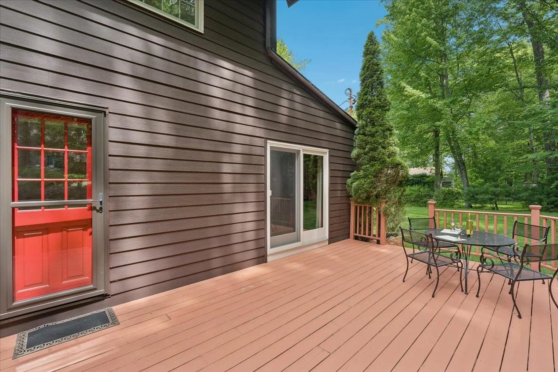 11 Parkhurst Drive Hudson NH 03051