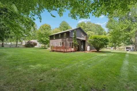11 Parkhurst Drive Hudson NH 03051
