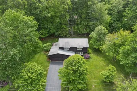 11 Parkhurst Drive Hudson NH 03051
