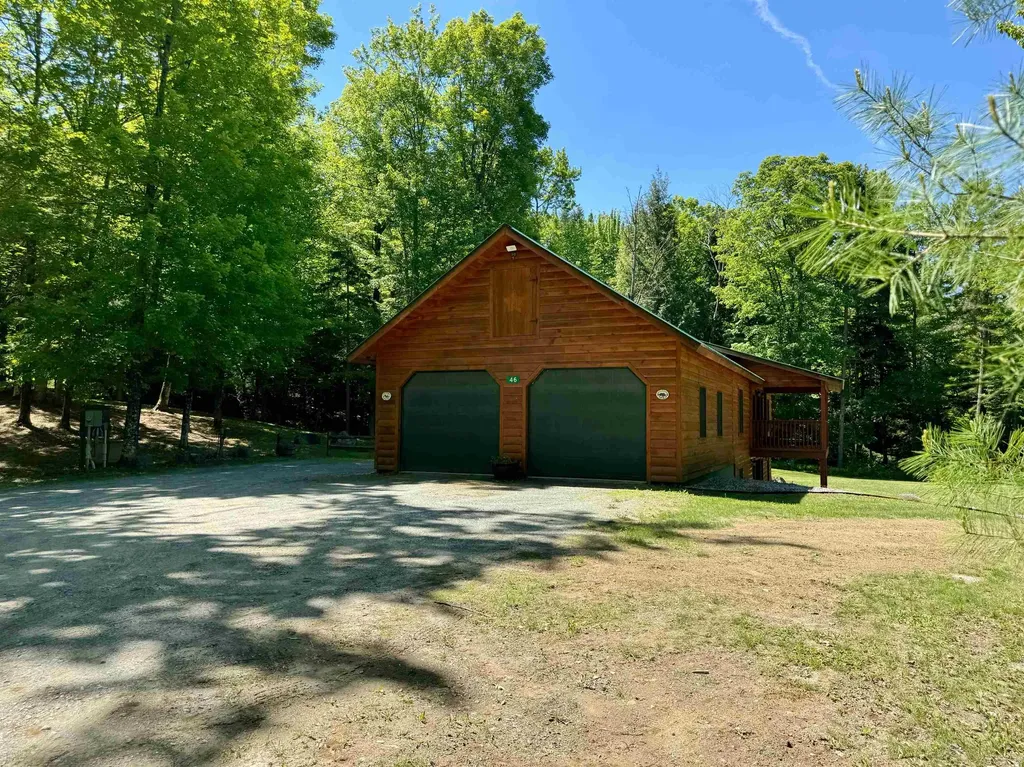 46 Jennings Lane Newbury VT 05051