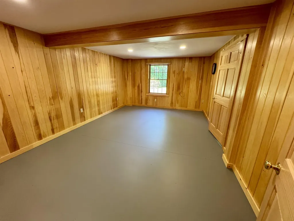 46 Jennings Lane Newbury VT 05051