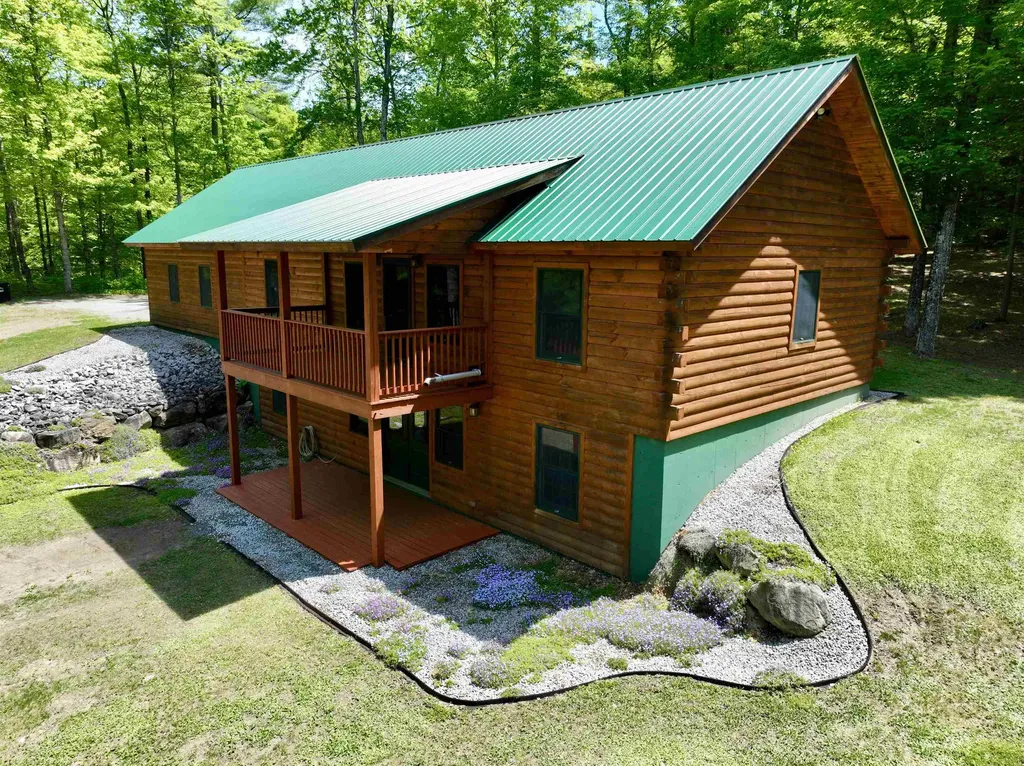 46 Jennings Lane Newbury VT 05051