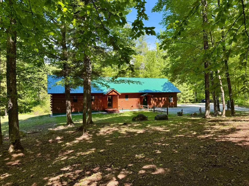 46 Jennings Lane Newbury VT 05051
