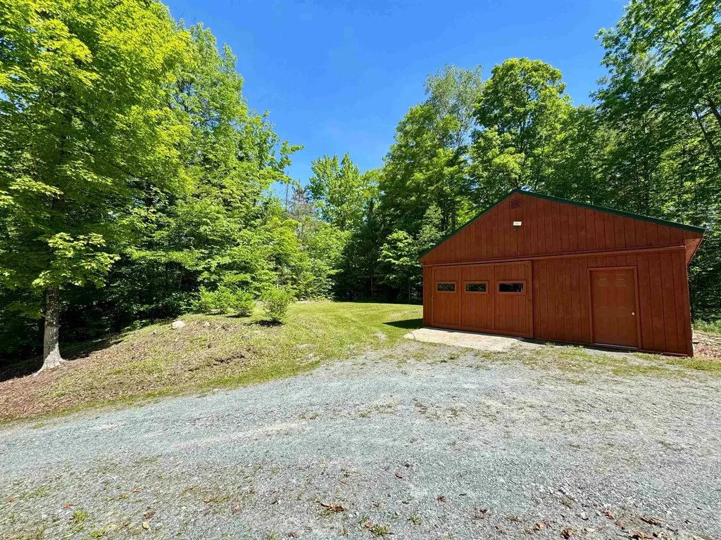 46 Jennings Lane Newbury VT 05051
