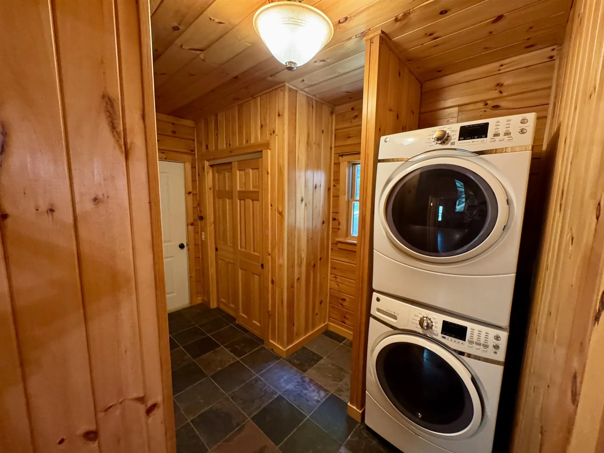 46 Jennings Lane Newbury VT 05051