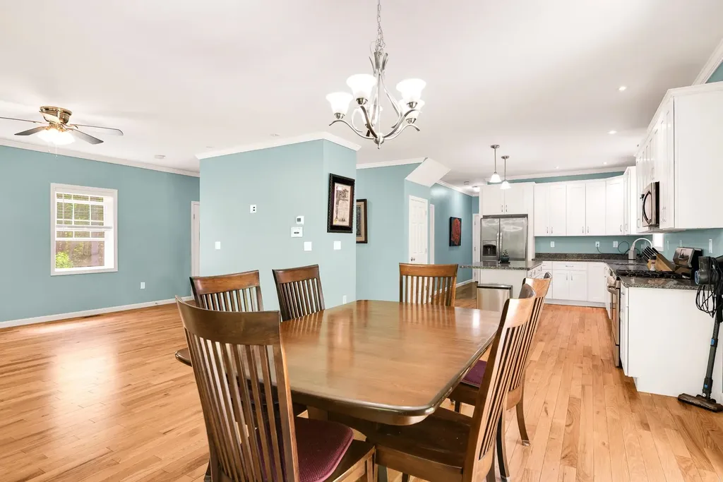 84 Osprey Lane Lee NH 03861