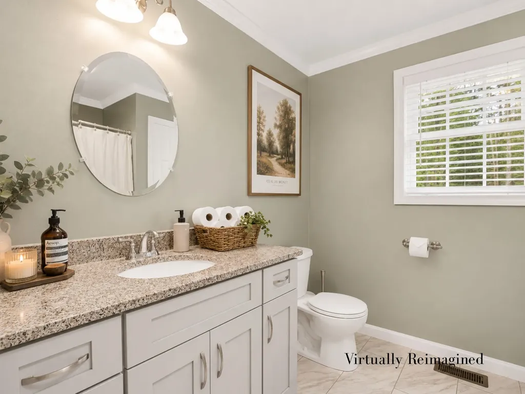 84 Osprey Lane Lee NH 03861