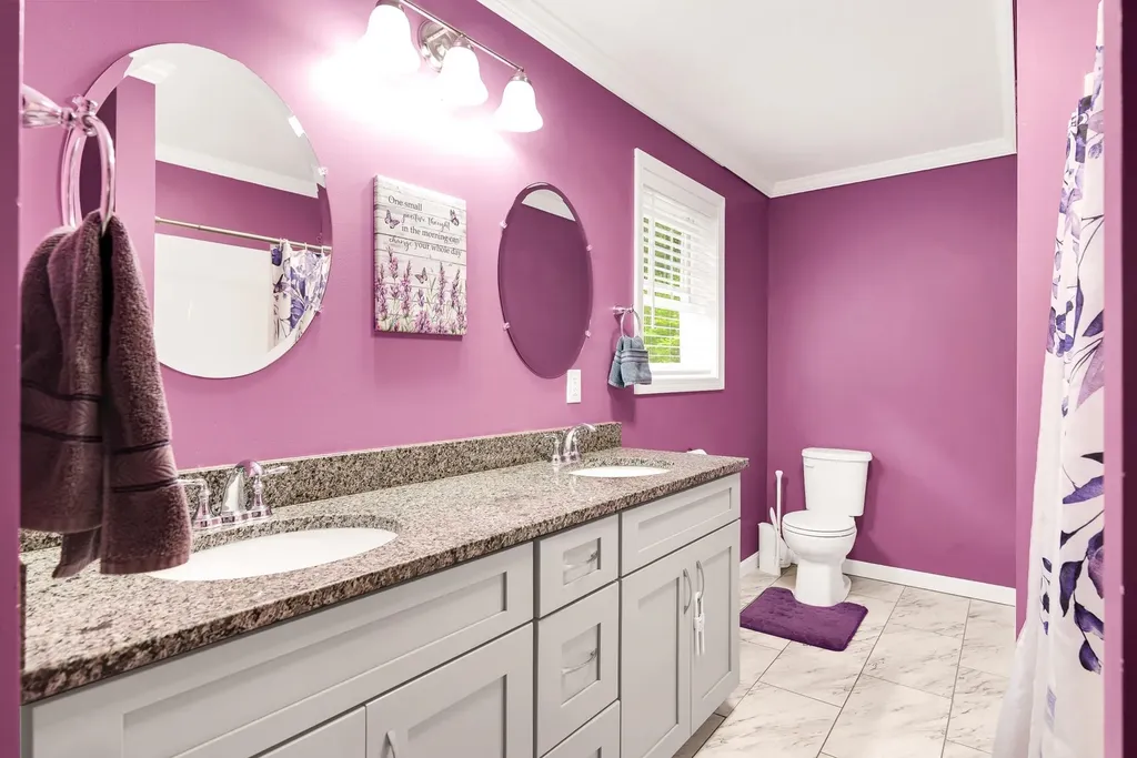 84 Osprey Lane Lee NH 03861