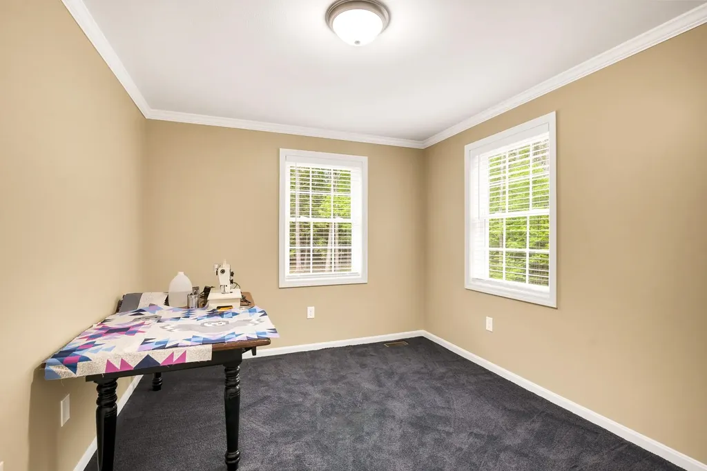 84 Osprey Lane Lee NH 03861