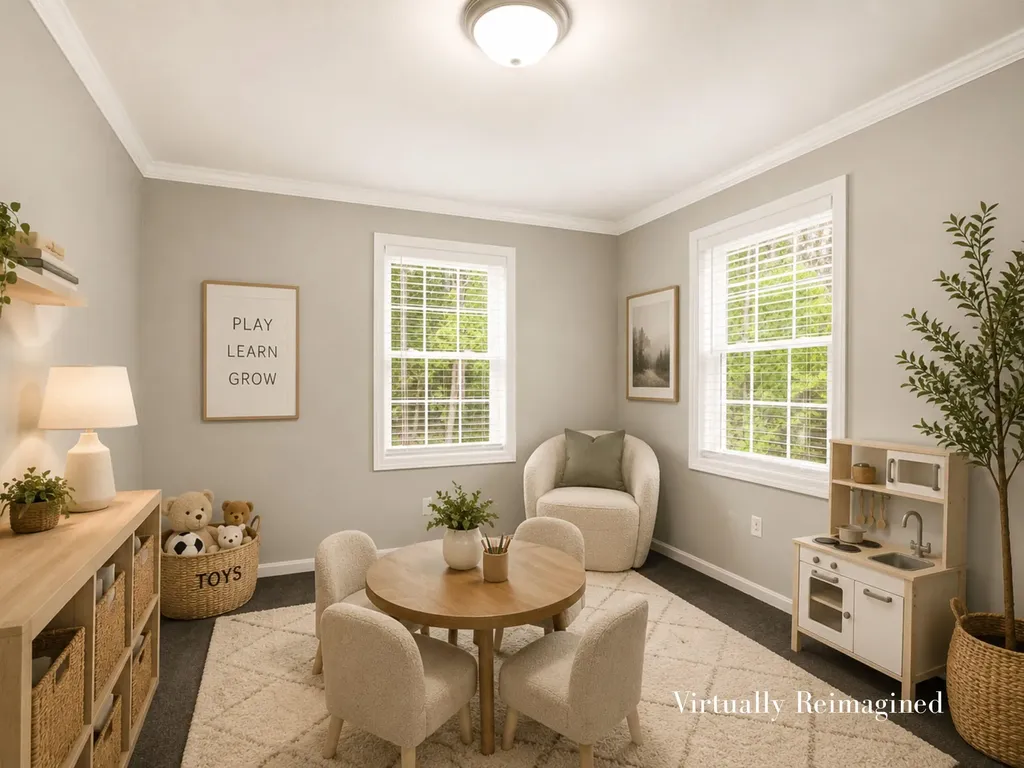 84 Osprey Lane Lee NH 03861