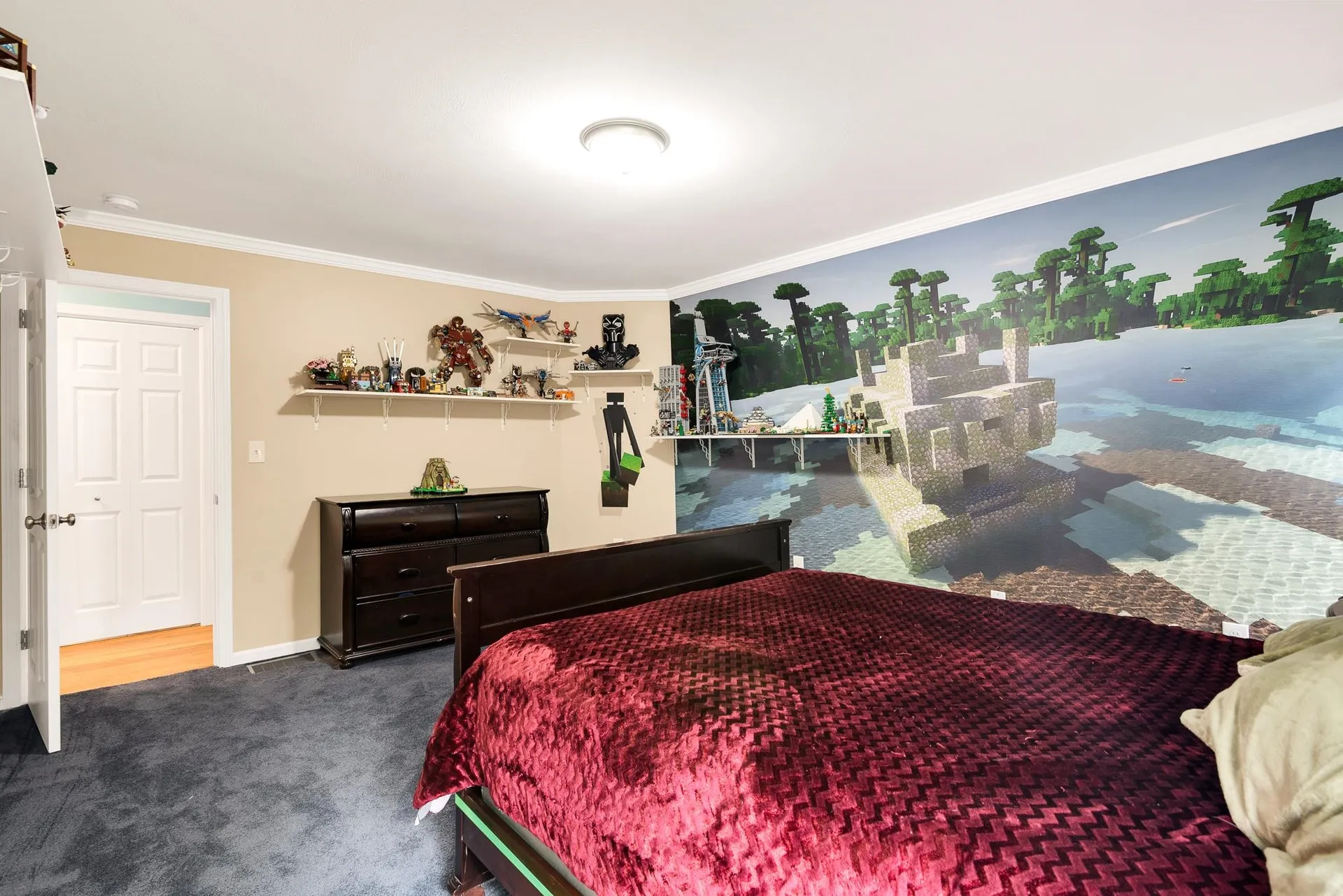 84 Osprey Lane Lee NH 03861