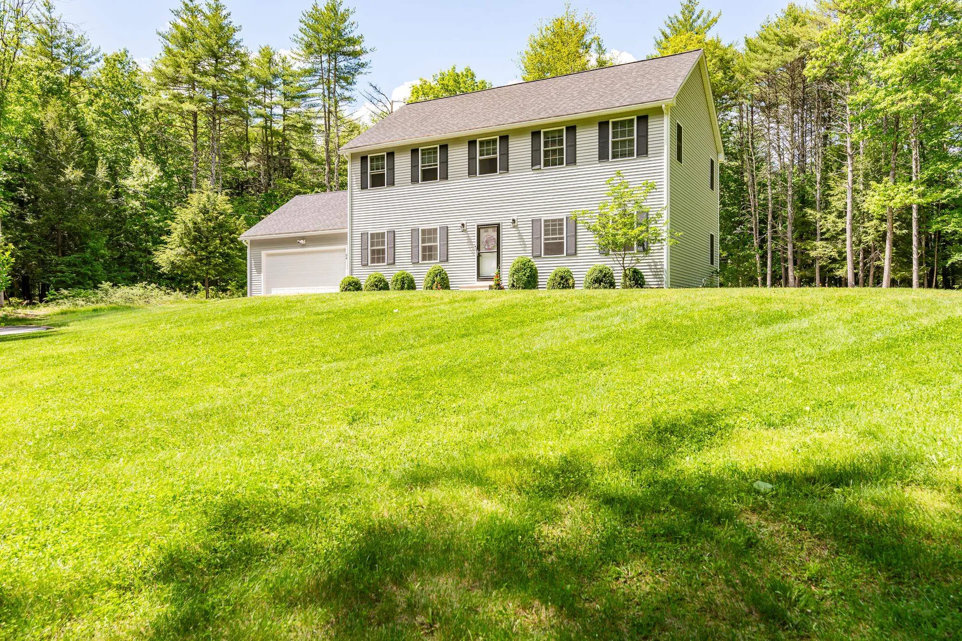 84 Osprey Lane Lee NH 03861