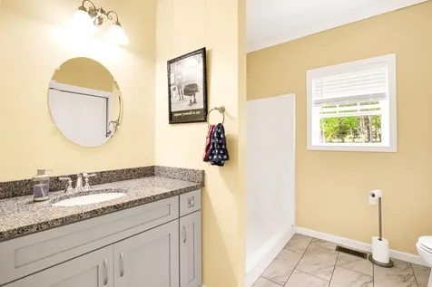 84 Osprey Lane Lee NH 03861