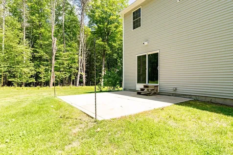 84 Osprey Lane Lee NH 03861