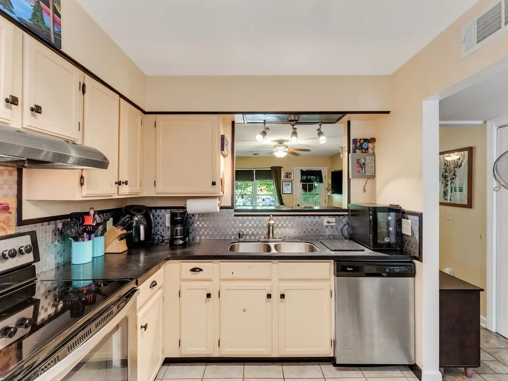 2 Alden Place Vergennes VT 05491