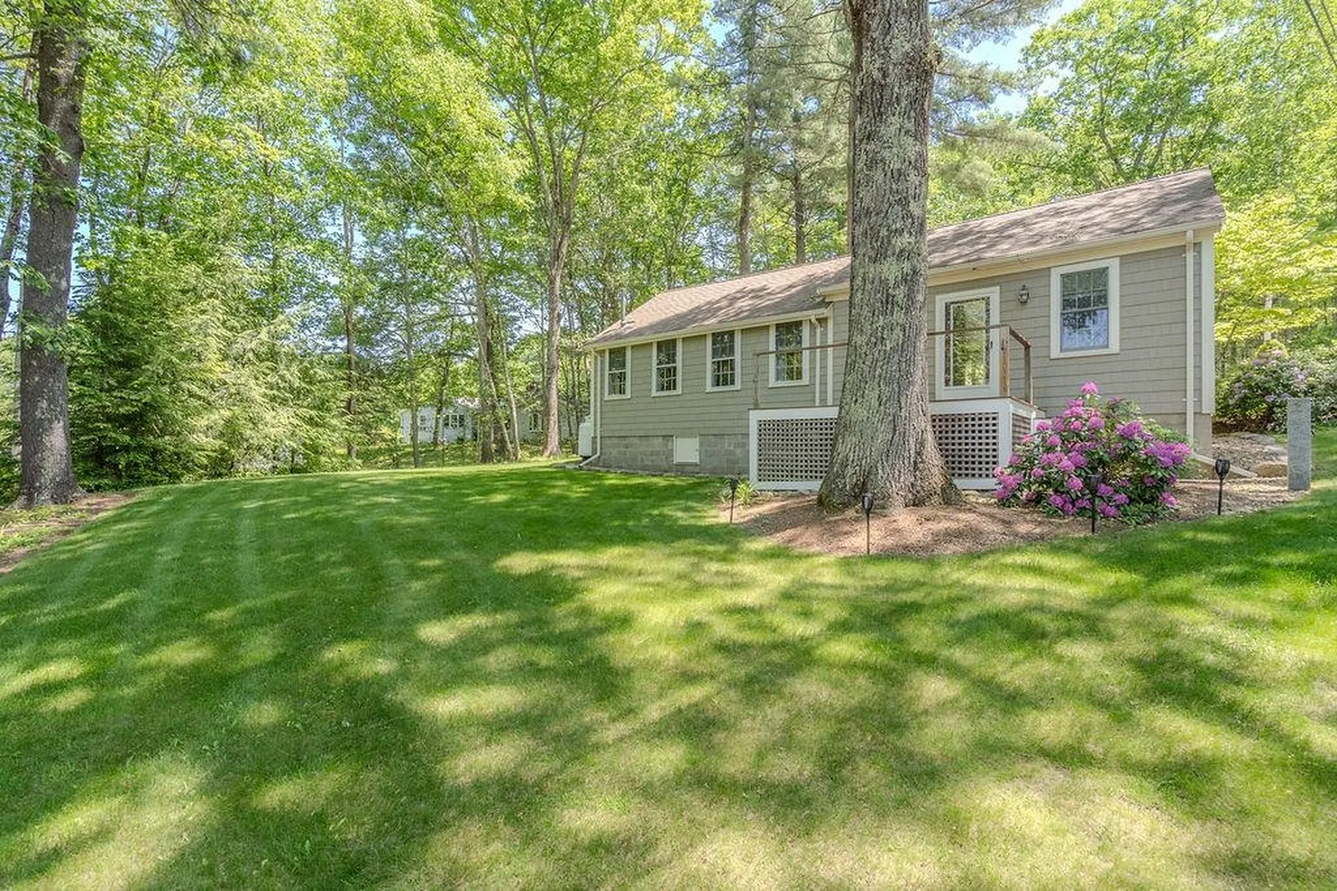 31 Lake View Drive Strafford NH 03884
