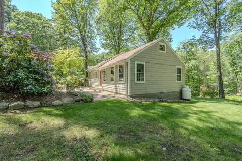 31 Lake View Drive Strafford NH 03884