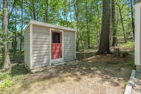 31 Lake View Drive Strafford NH 03884