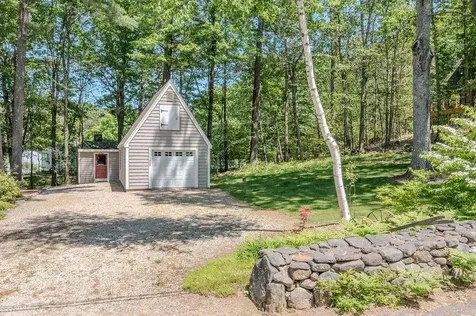 31 Lake View Drive Strafford NH 03884