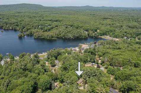 31 Lake View Drive Strafford NH 03884