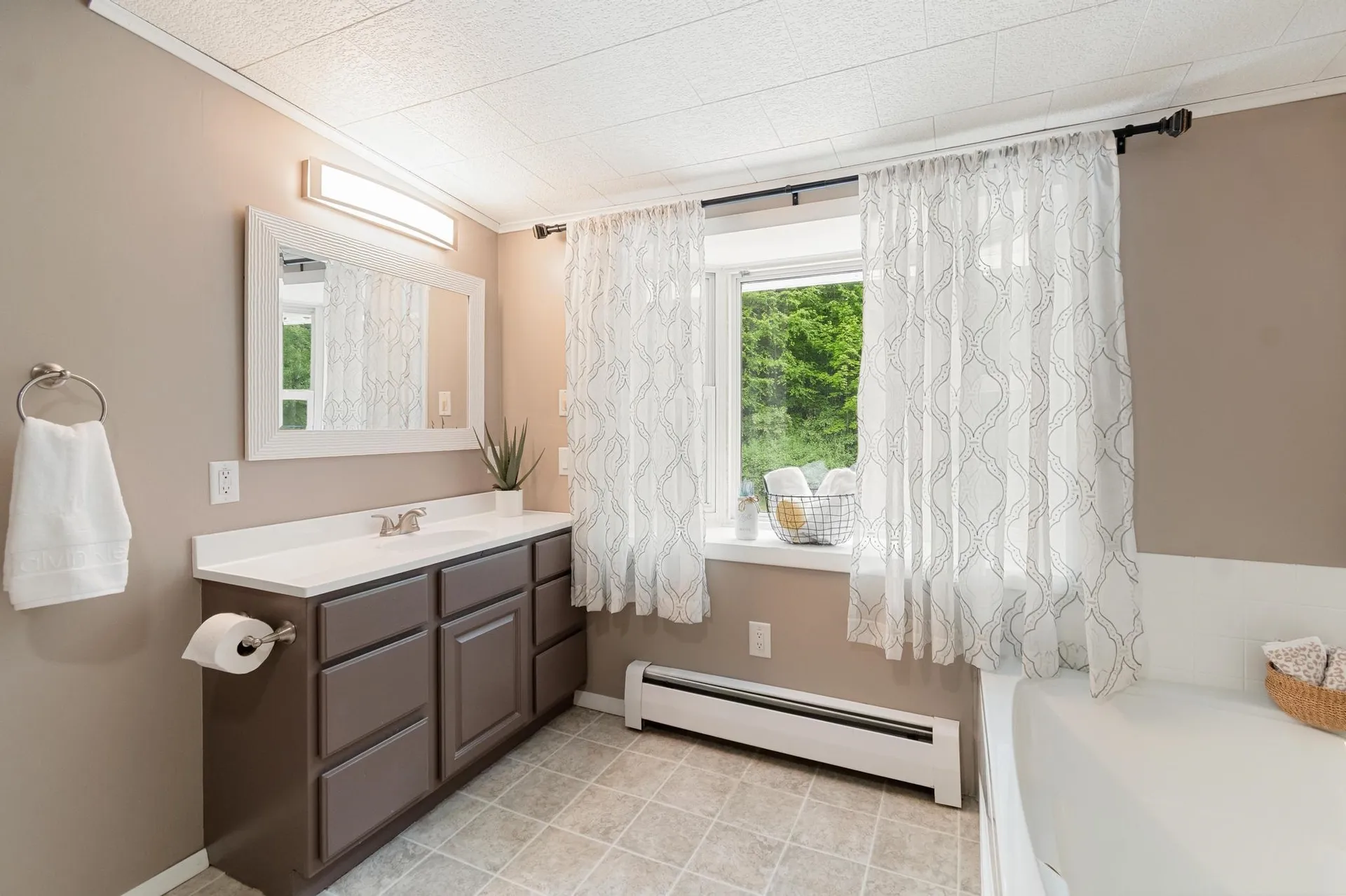 1083 North Road Hinesburg VT 05461