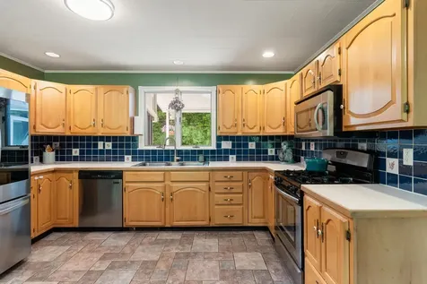 1083 North Road Hinesburg VT 05461